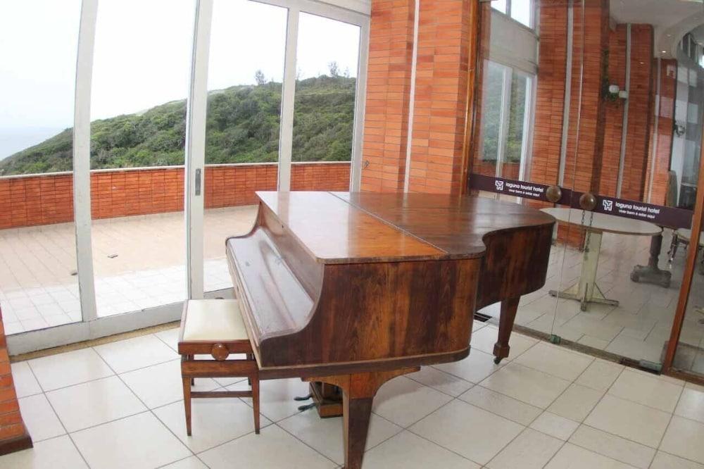 Samba Laguna Tourist Hotel Екстериор снимка